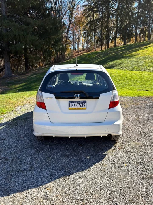 2013 Honda Fit - Image 3 of 7