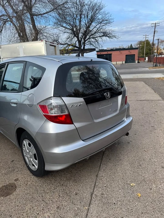 2013 Honda Fit - Image 3 of 7