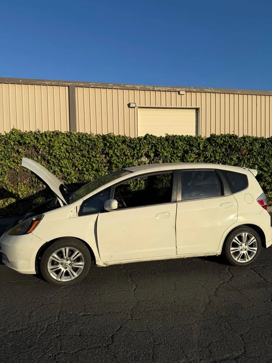2013 Honda Fit - Image 12 of 15