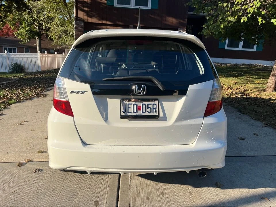 2013 Honda Fit - Image 4 of 20