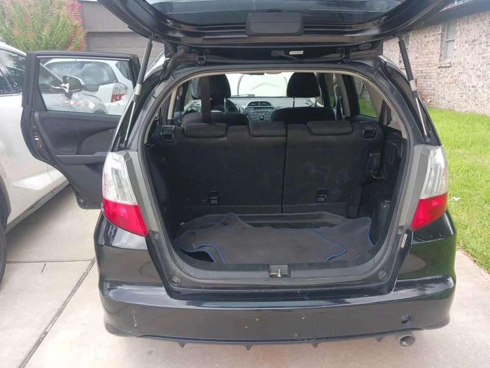 2013 Honda Fit - Image 9 of 10