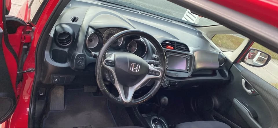 2013 Honda Fit - Image 14 of 20