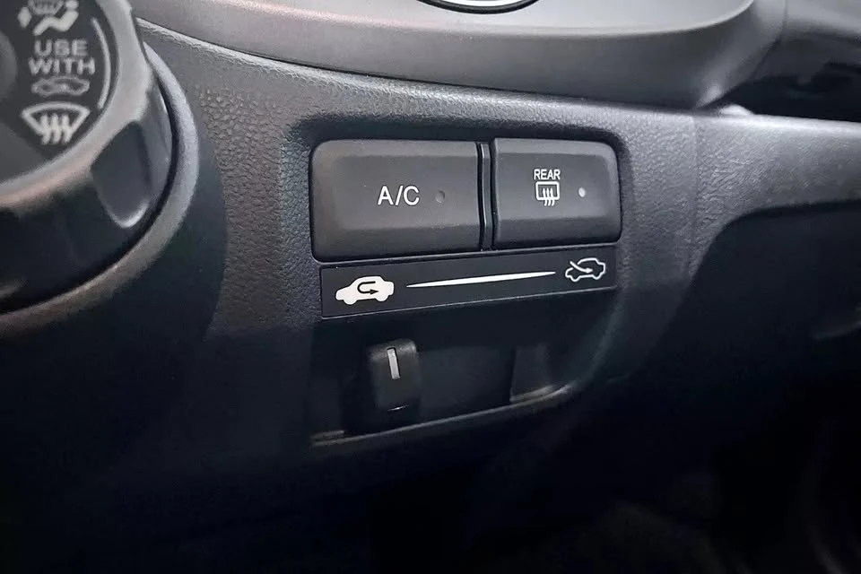 2013 Honda Fit - Image 19 of 19