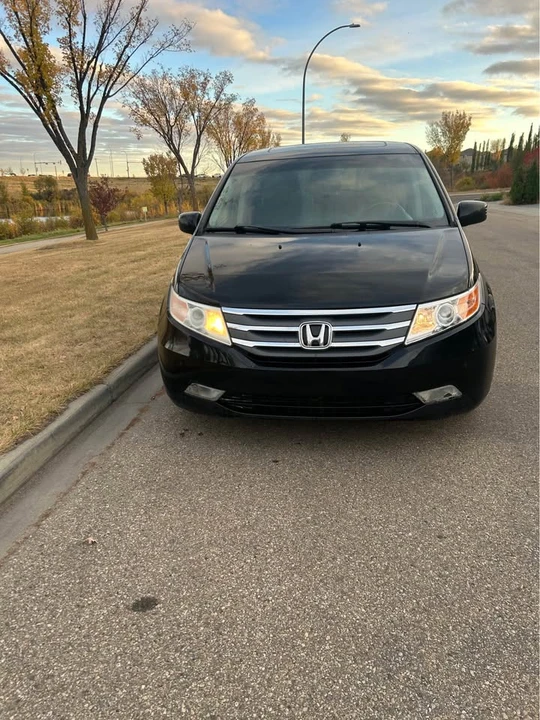 2013 Honda Odyssey - Image 4 of 10