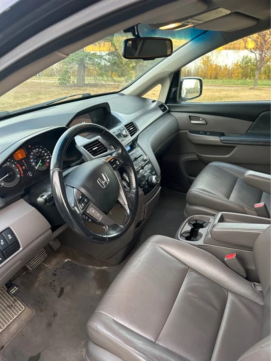 2013 Honda Odyssey - Image 6 of 10