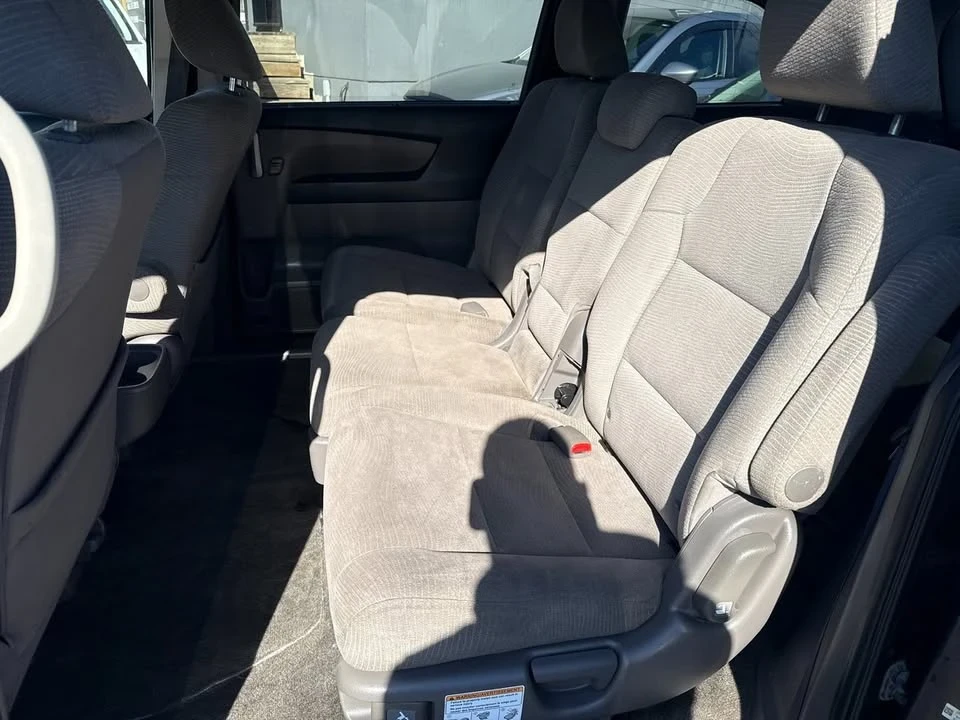 2013 Honda Odyssey - Image 11 of 20