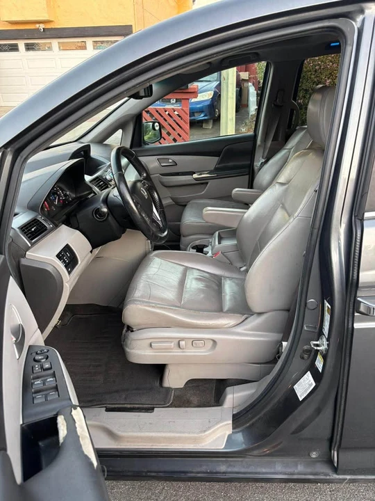 2013 Honda Odyssey - Image 3 of 8