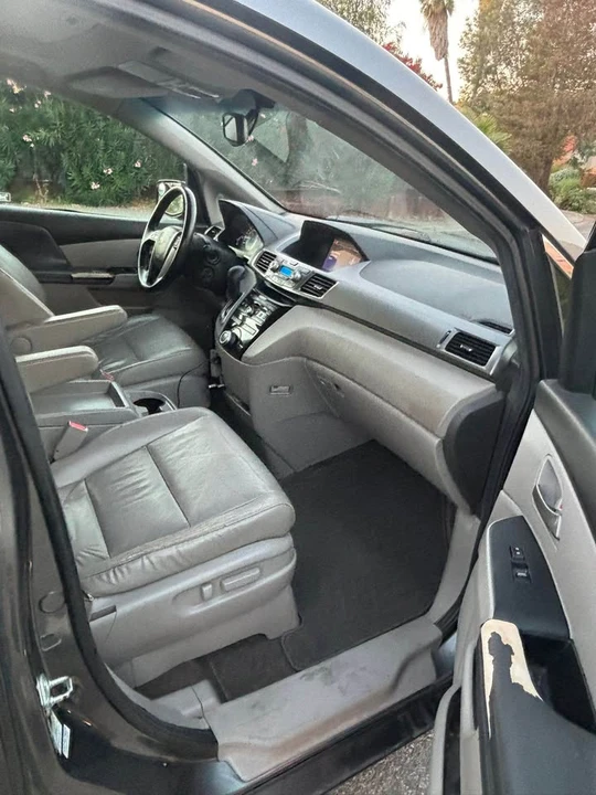 2013 Honda Odyssey - Image 4 of 8
