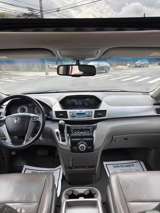 2013 Honda Odyssey - Image 7 of 15