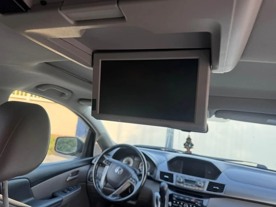 2013 Honda Odyssey - Image 10 of 11