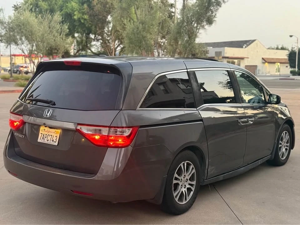 2013 Honda Odyssey - Image 3 of 6
