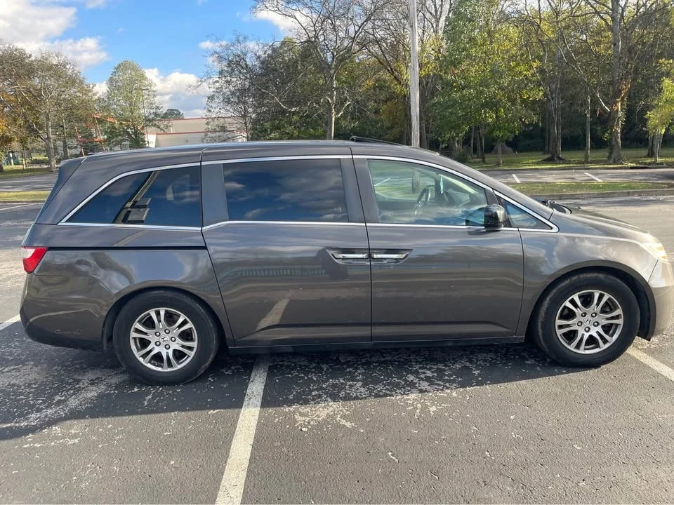 2013 Honda Odyssey - Image 3 of 12