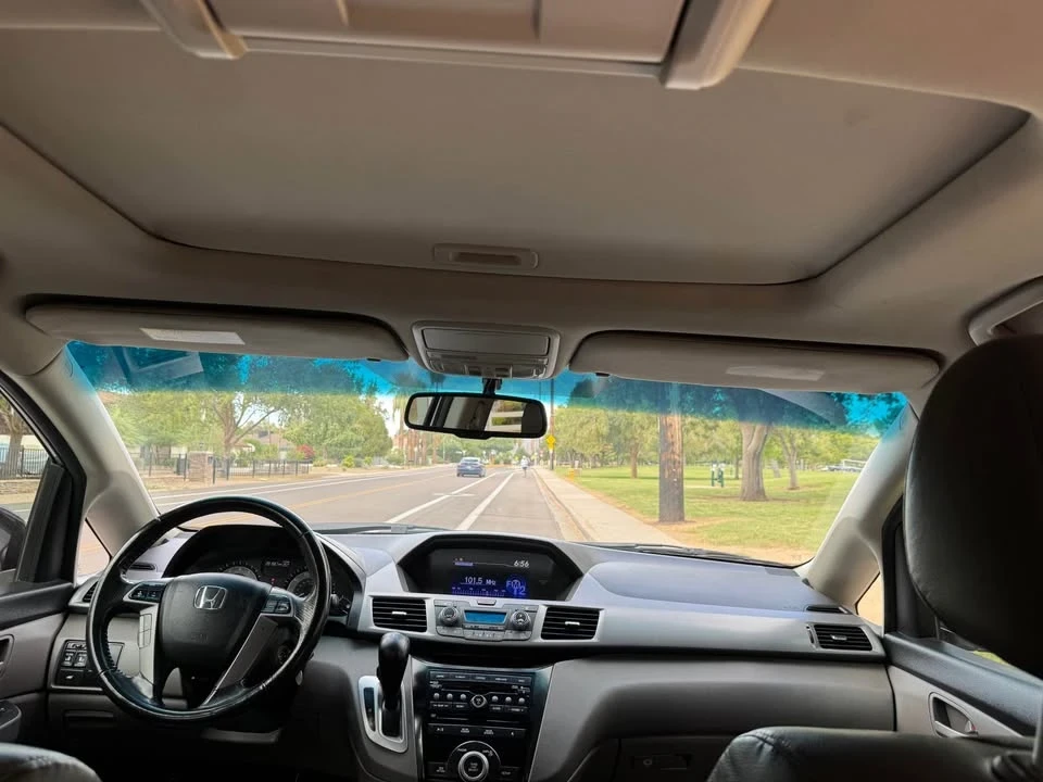 2013 Honda Odyssey - Image 12 of 20