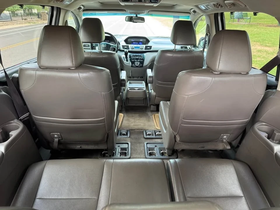 2013 Honda Odyssey - Image 15 of 20