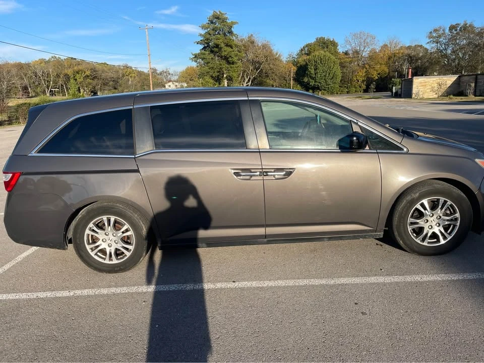 2013 Honda Odyssey - Image 3 of 13
