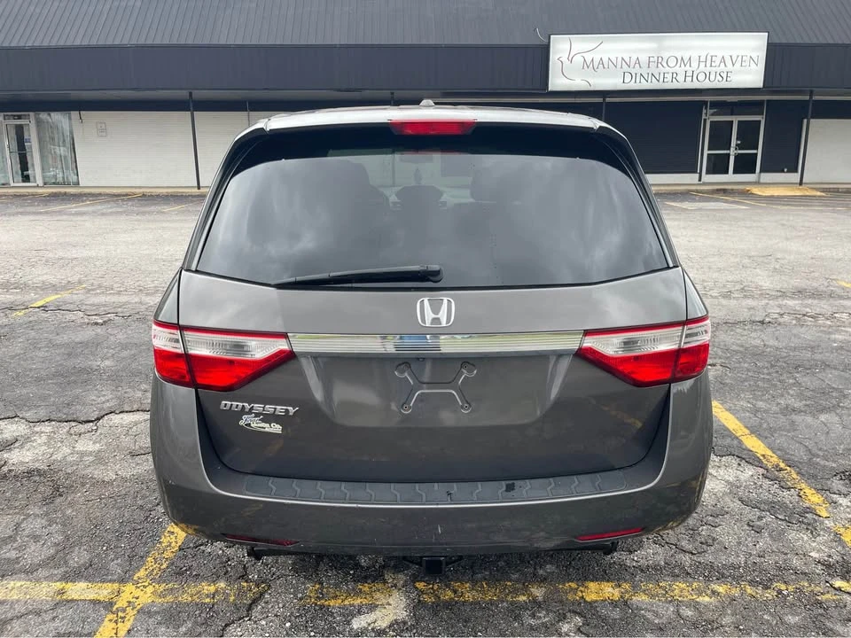 2013 Honda Odyssey - Image 4 of 10