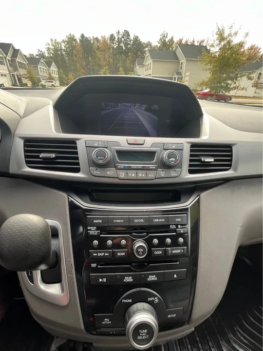 2013 Honda Odyssey - Image 11 of 18
