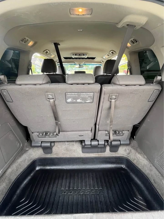 2013 Honda Odyssey - Image 12 of 18
