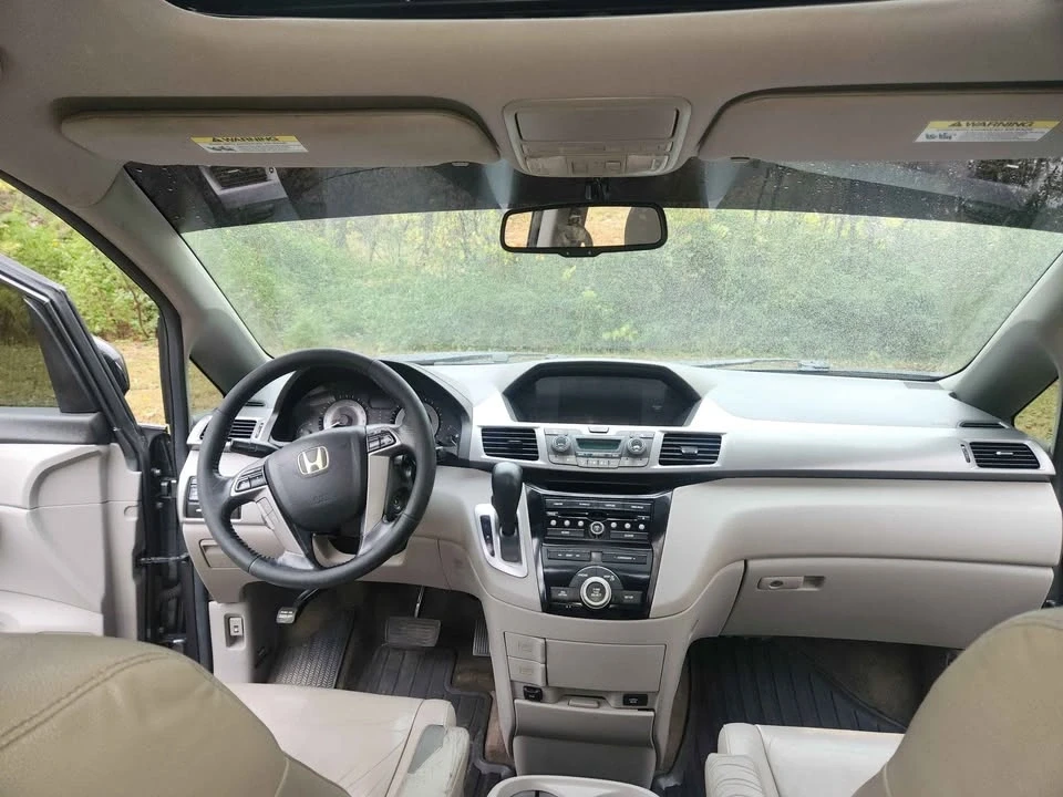 2013 Honda Odyssey - Image 15 of 17