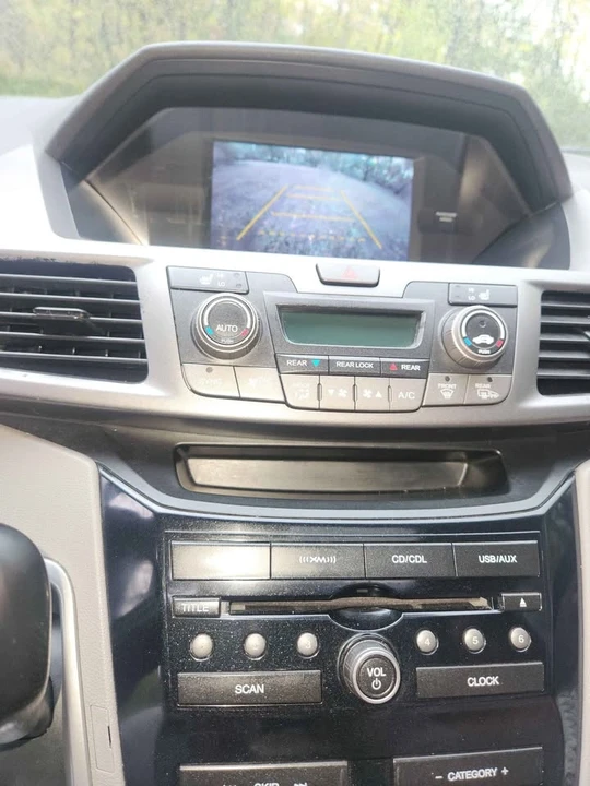 2013 Honda Odyssey - Image 16 of 17