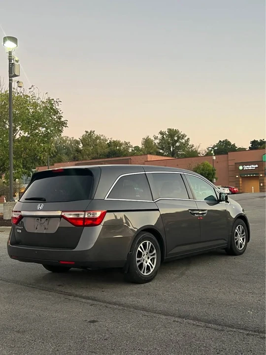 2013 Honda Odyssey - Image 6 of 16