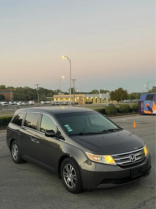 2013 Honda Odyssey - Image 8 of 16