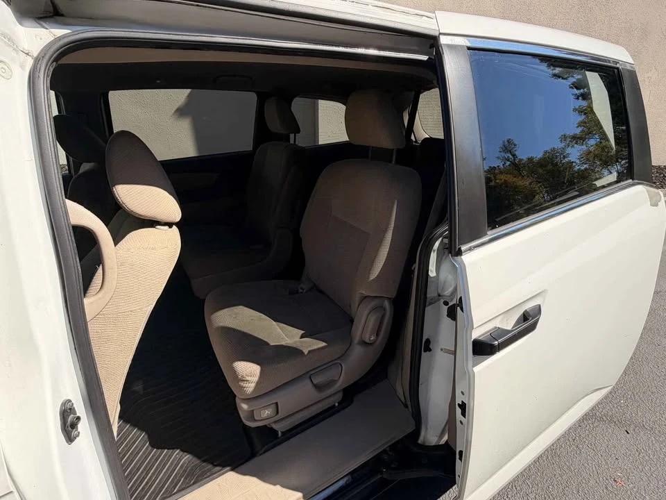 2013 Honda Odyssey - Image 9 of 11