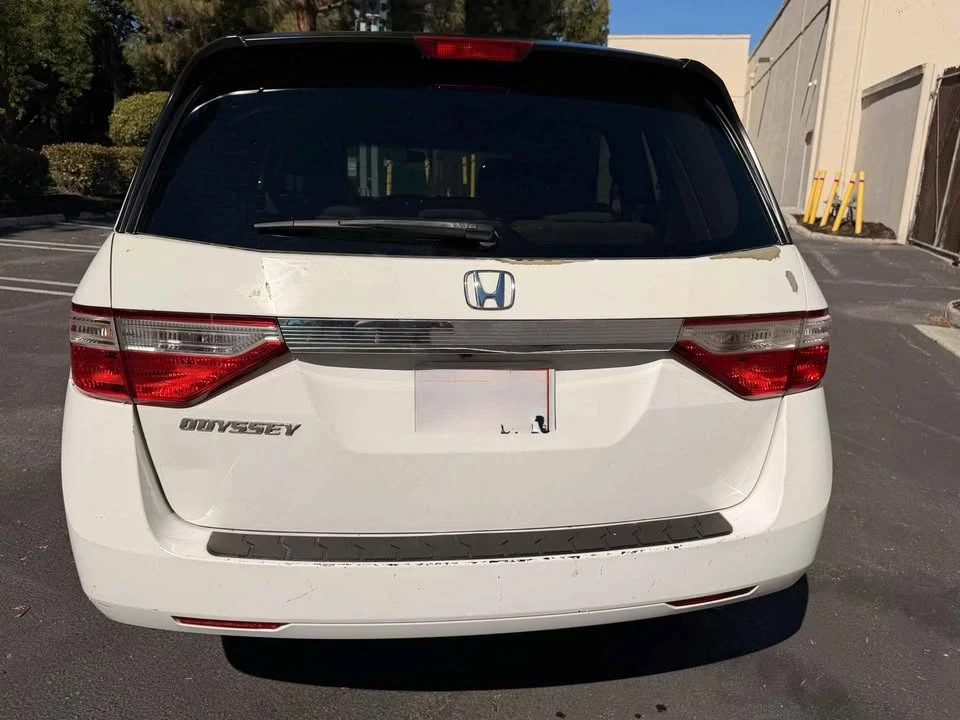 2013 Honda Odyssey - Image 5 of 11