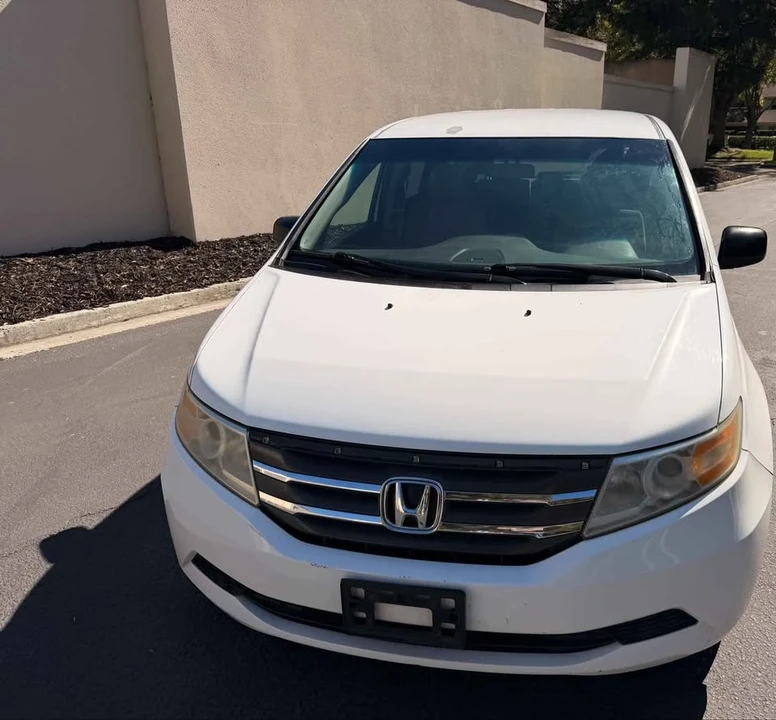 2013 Honda Odyssey - Image 3 of 11