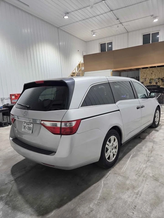 2013 Honda Odyssey - Image 4 of 9
