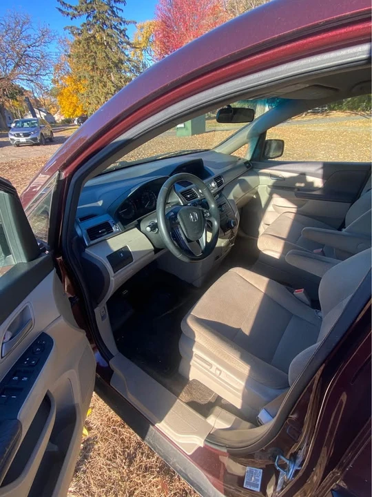 2013 Honda Odyssey - Image 3 of 8