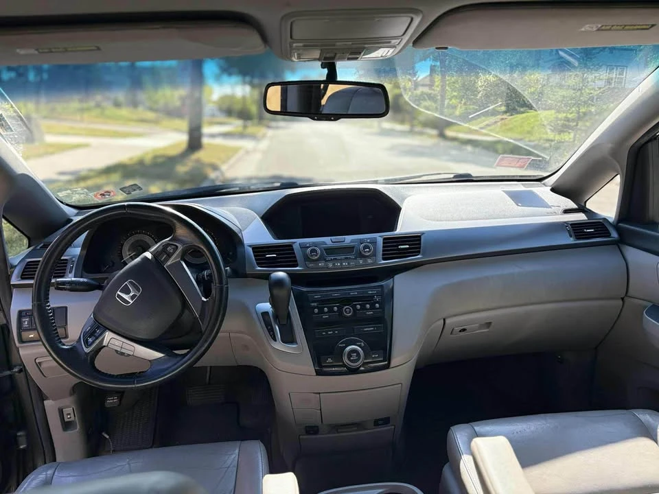 2013 Honda Odyssey - Image 2 of 6