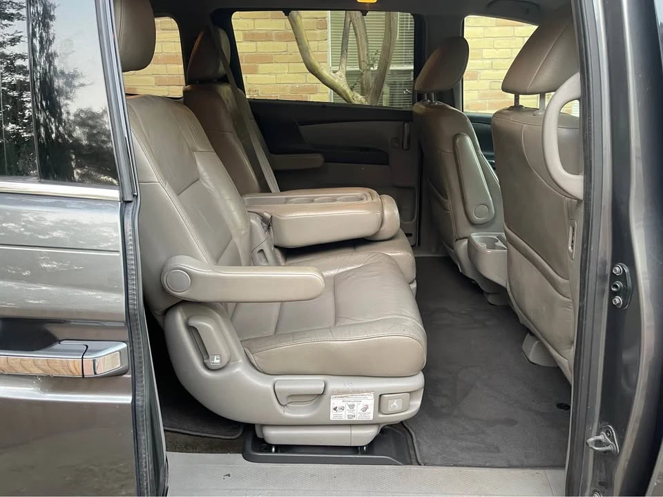2013 Honda Odyssey - Image 9 of 12