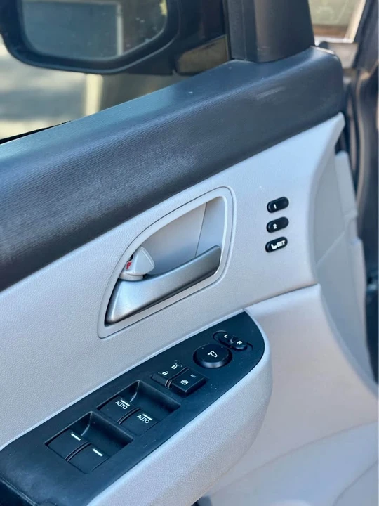 2013 Honda Odyssey - Image 14 of 16