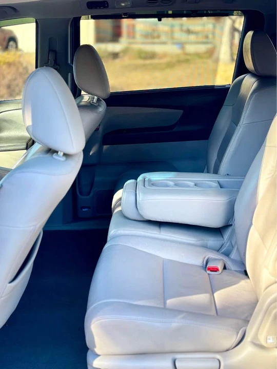 2013 Honda Odyssey - Image 8 of 16