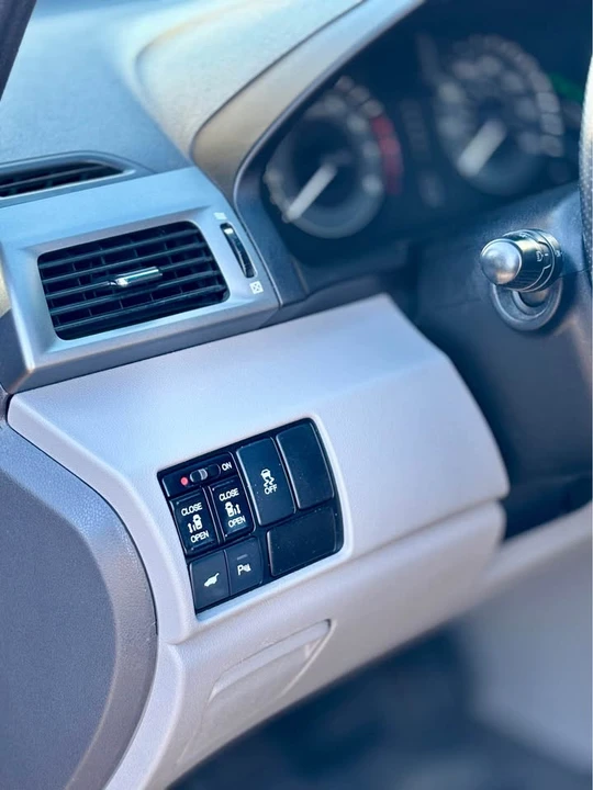 2013 Honda Odyssey - Image 13 of 16