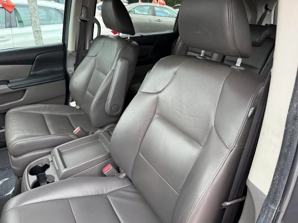 2013 Honda Odyssey - Image 9 of 18