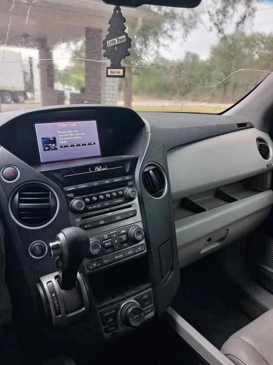 2013 Honda Prelude - Image 15 of 18