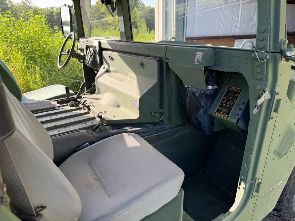 2013 Hummer HMMWV - Image 8 of 20