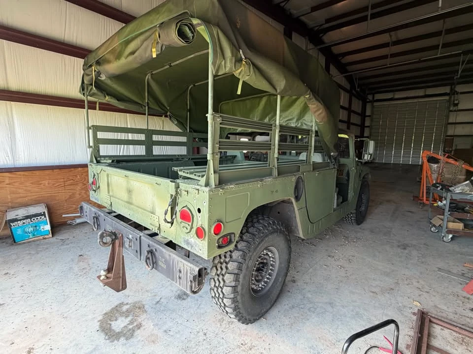 2013 Hummer HMMWV - Image 17 of 20