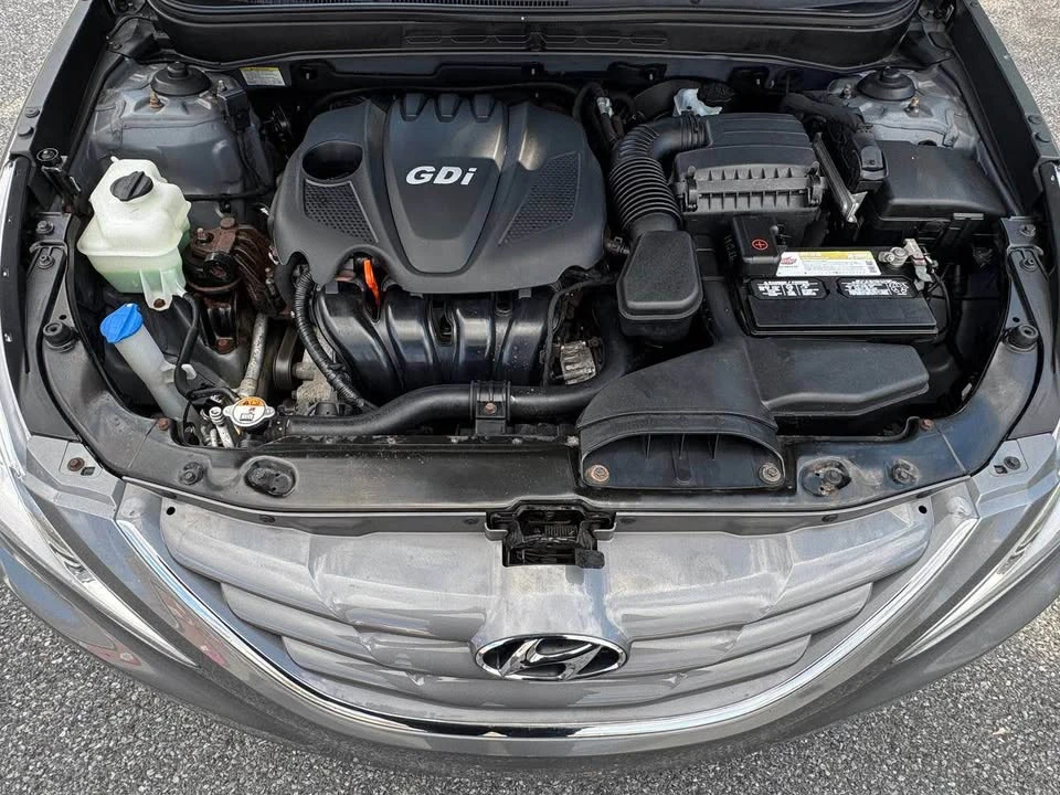 2013 Hyundai Sonata - Image 15 of 18