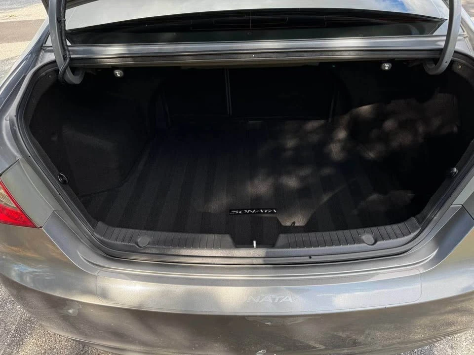 2013 Hyundai Sonata - Image 14 of 18