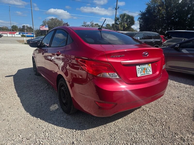 2013 Hyundai Accent - Image 2 of 4