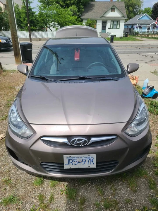 2013 Hyundai Accent - Image 3 of 11