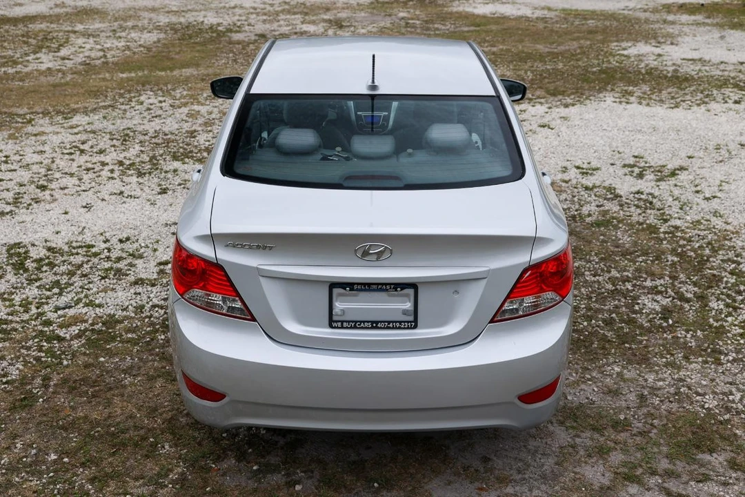 2013 Hyundai Accent - Image 7 of 21