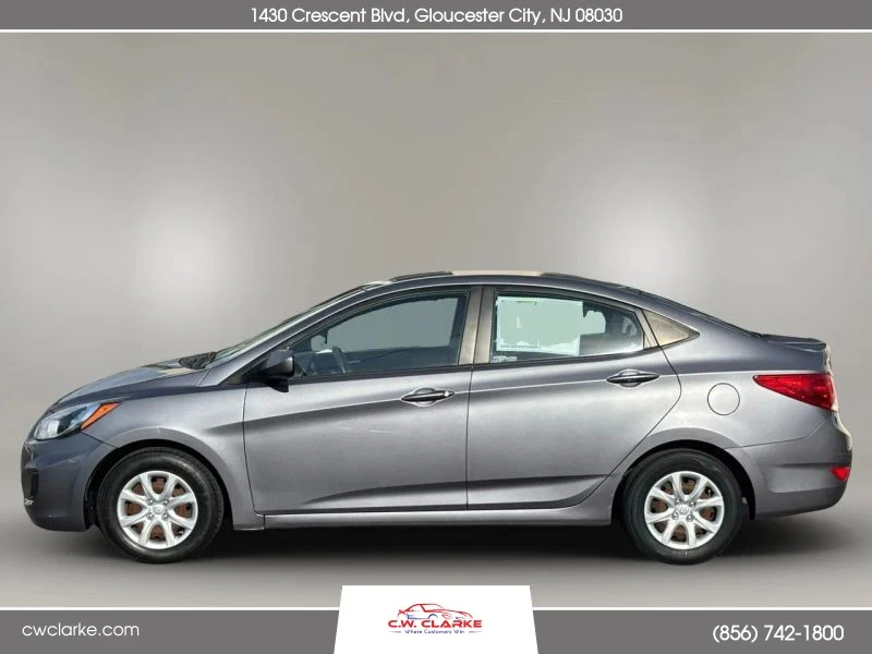 2013 Hyundai Accent - Image 9 of 12