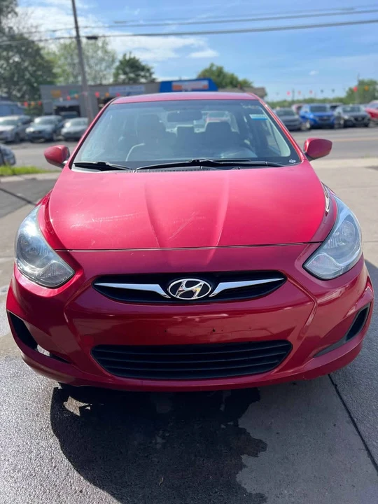 2013 Hyundai Accent - Image 2 of 13