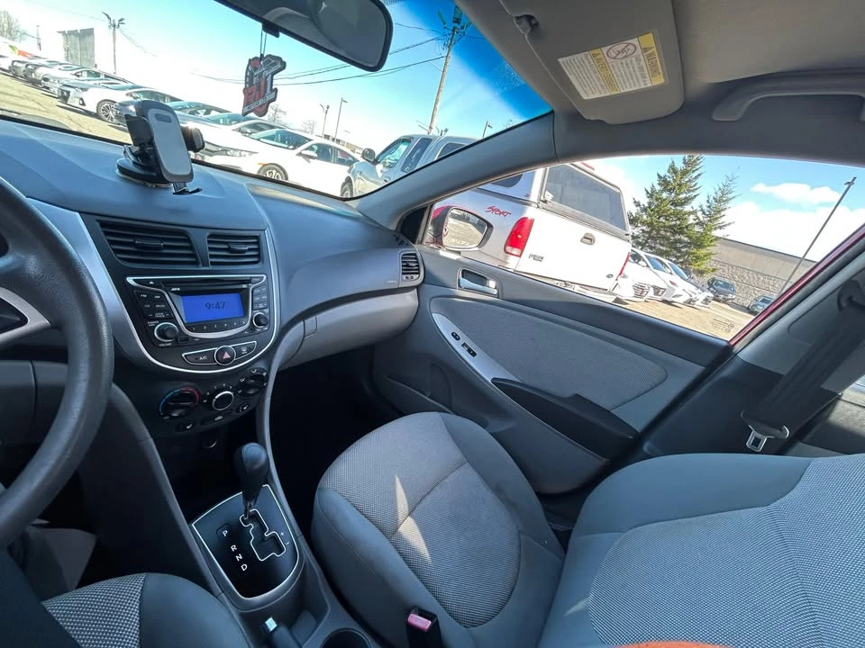 2013 Hyundai Accent - Image 14 of 17