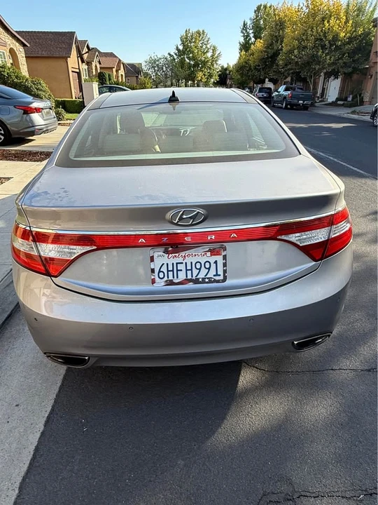 2013 Hyundai Azera - Image 2 of 8