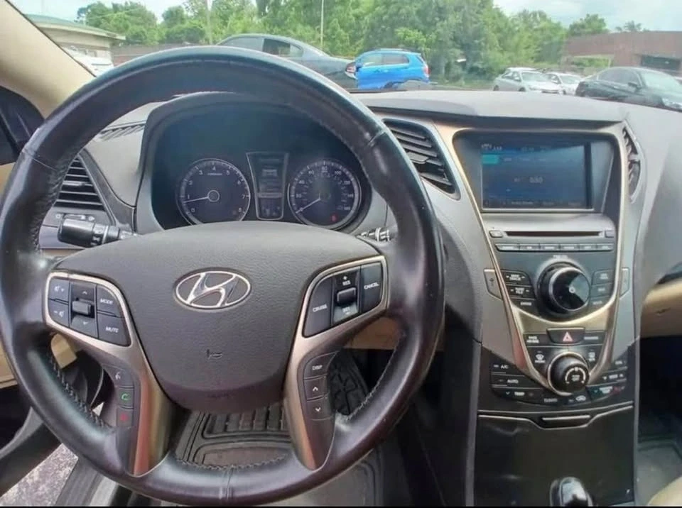 2013 Hyundai Azera - Image 6 of 10